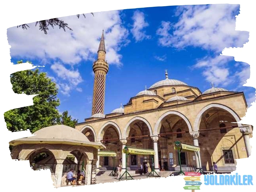 Afyon da Gezilecek Yerler | Afyonkarahisar Gezilecek Yerler 3 Gedik Ahmet Paşa İmaret Camii
